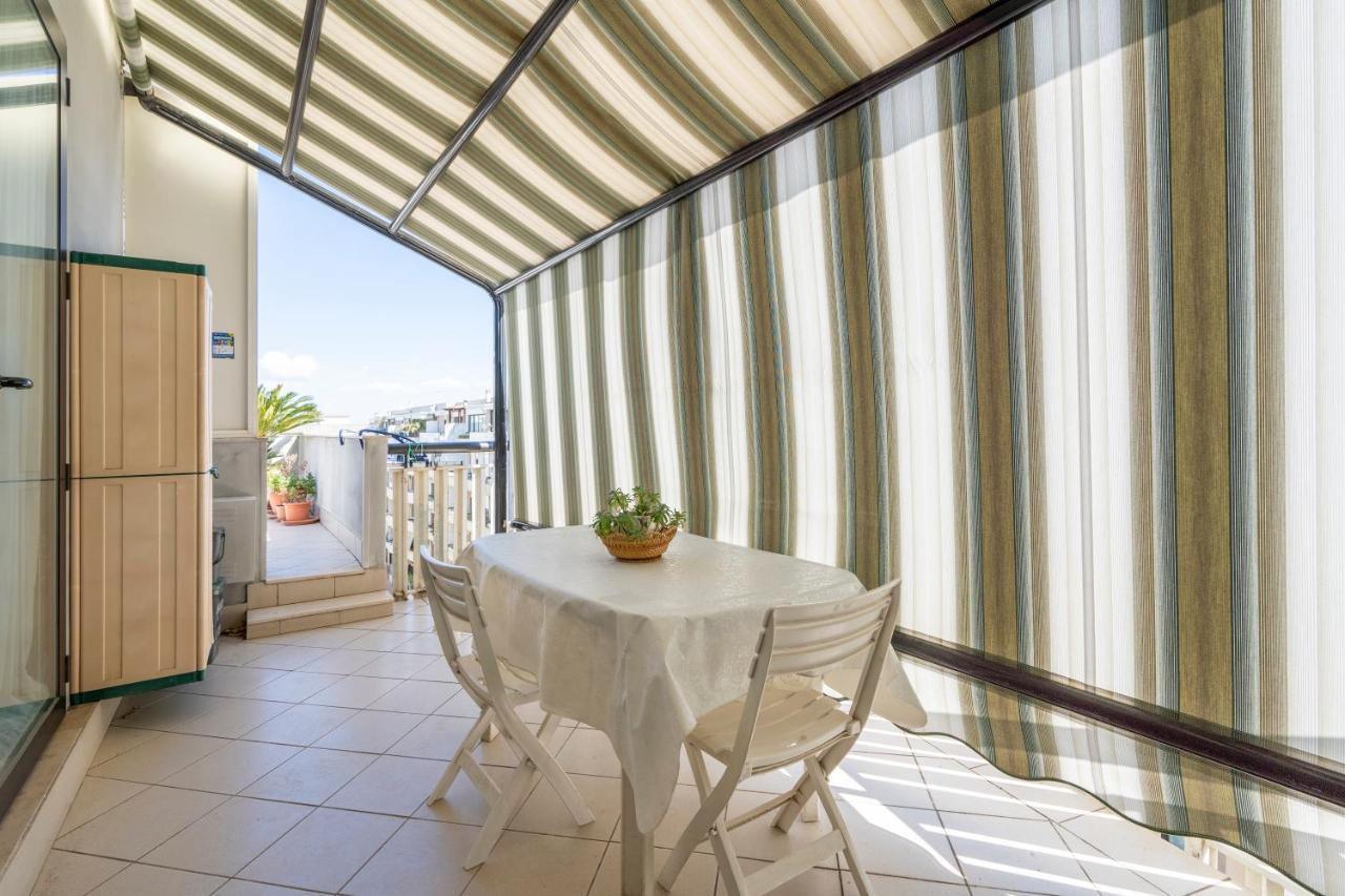 Grazia Attic Apartment With Terrace Trani Exteriör bild